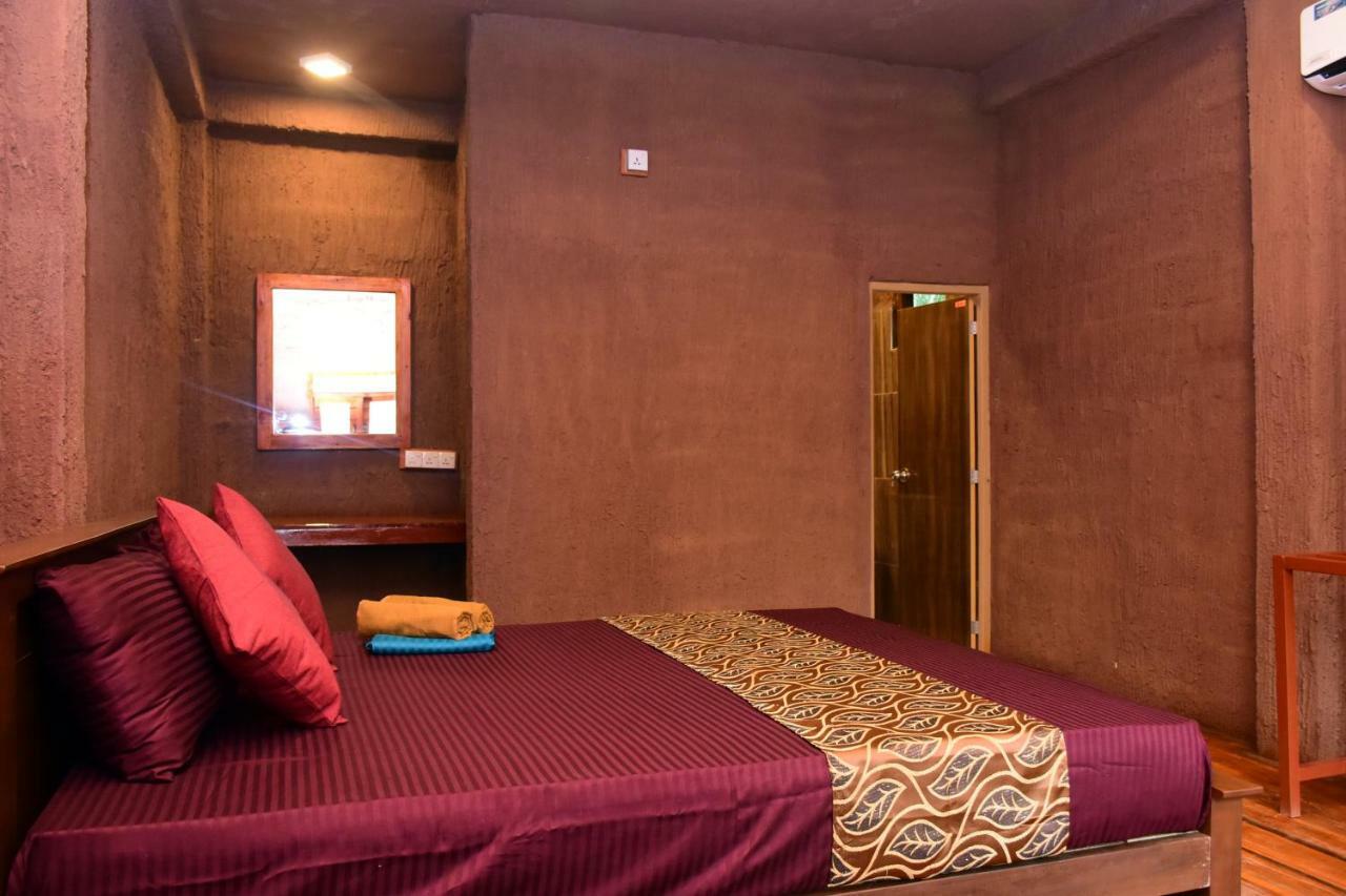Sun And Green Eco Lodge - 담불라 외부 사진